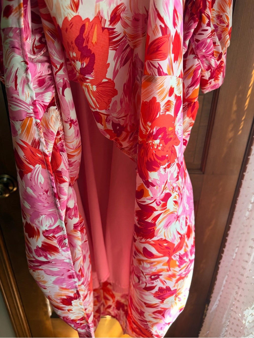 PRETTY GARDEN BOUTIQUE SHORT SLEEVE MAXI DRESS 🌸 - Picture 3 of 5